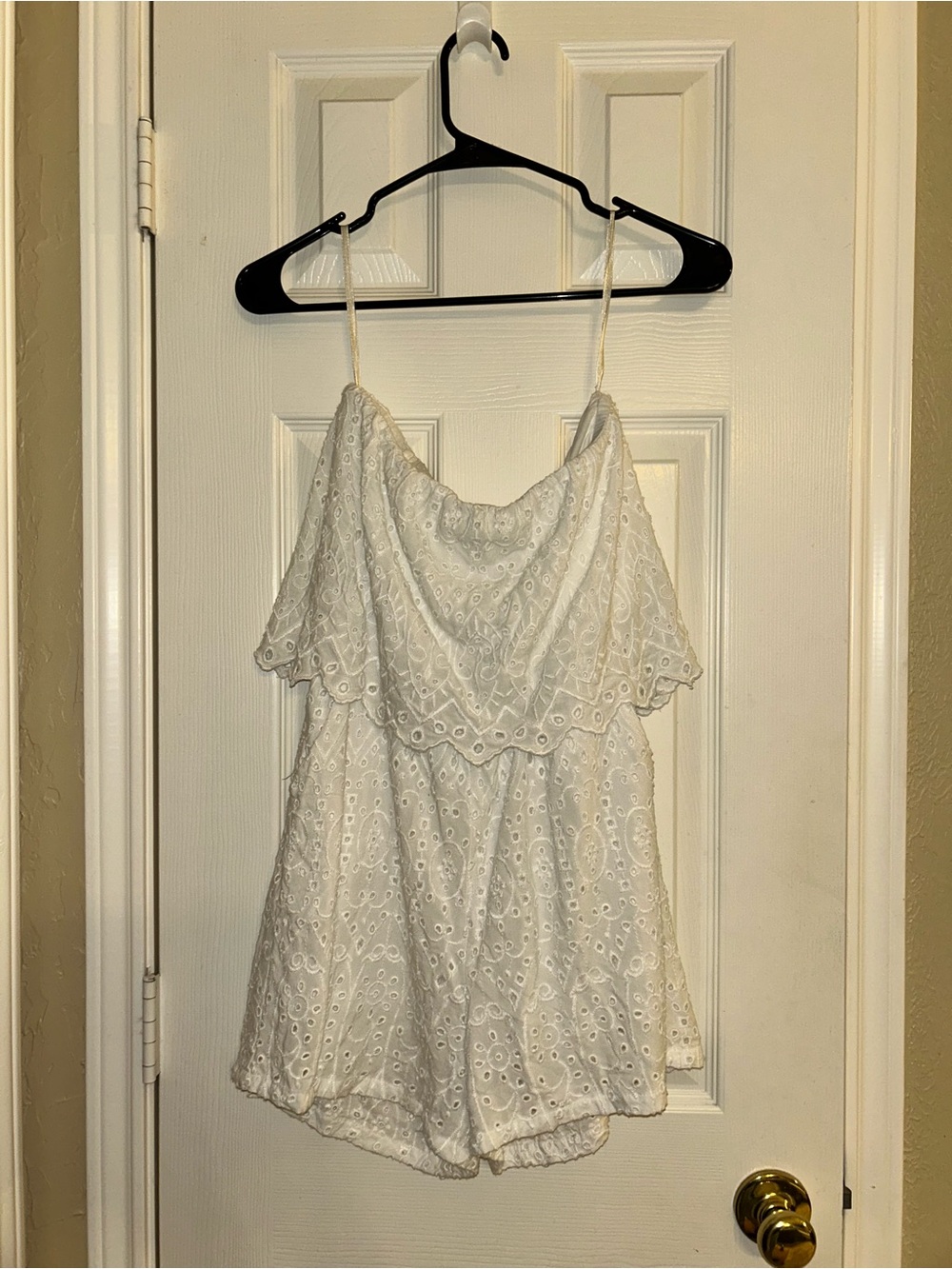 Jessica Simpson Womens White Eyelet Sleeveless Romper Elastic Waist Size Medium